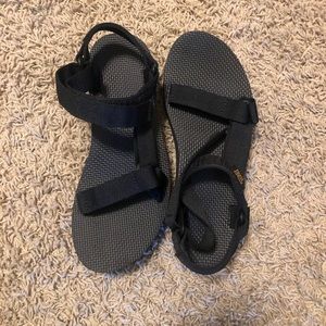 Teva Midform Sandals - Size 7